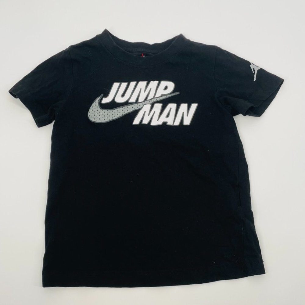 Jump Man Black T-Shirt Size 4 (Kids 3-4Yrs)